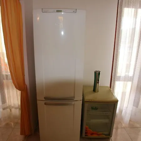 Lucija Apartment *