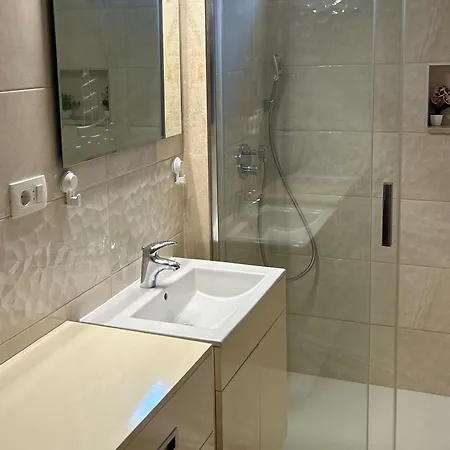 Lucija Apartment