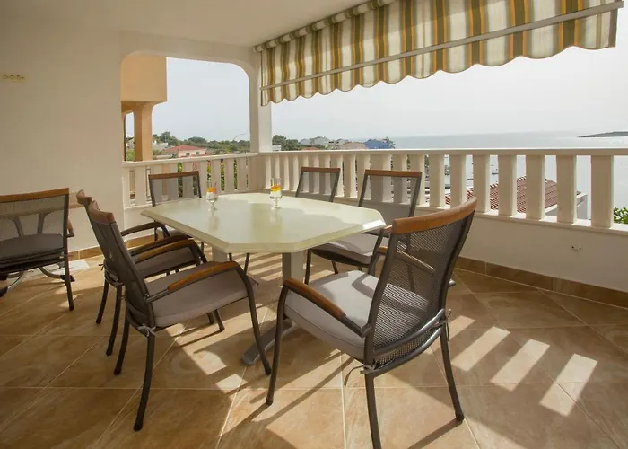 Appartement Lucija Ražanj